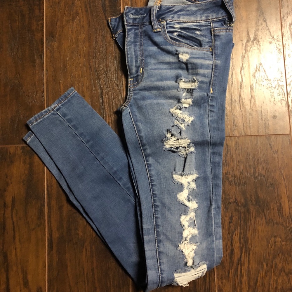 American Eagle skinny jeans